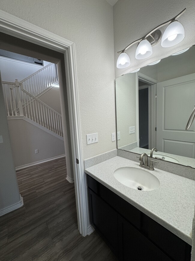 Building Photo - 8142 Luz de Luna St