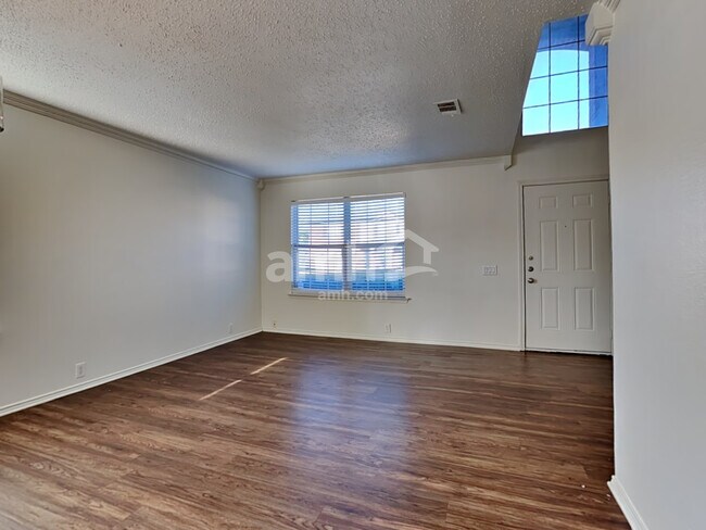 Building Photo - 6735 Ambercrest Drive