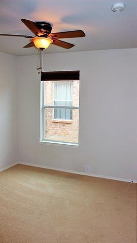 Building Photo - 15949 BlakeTree Dr