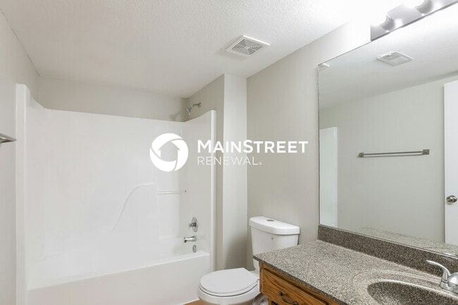 Building Photo - 3 Bedroom Pet-Friendly Home in KEARNEY, MO with Main Street Renewal
