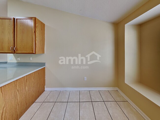 Building Photo - 24418 Summer Nights Ct