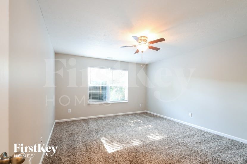 Building Photo - 13826 Zion Ct