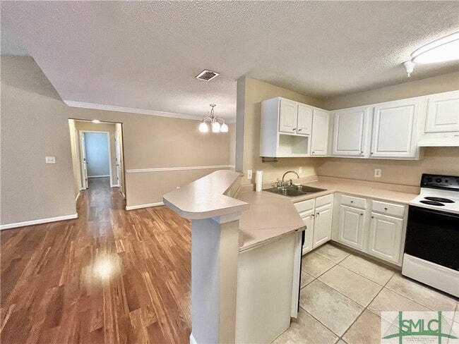 Building Photo - 8307 Walden Park Dr