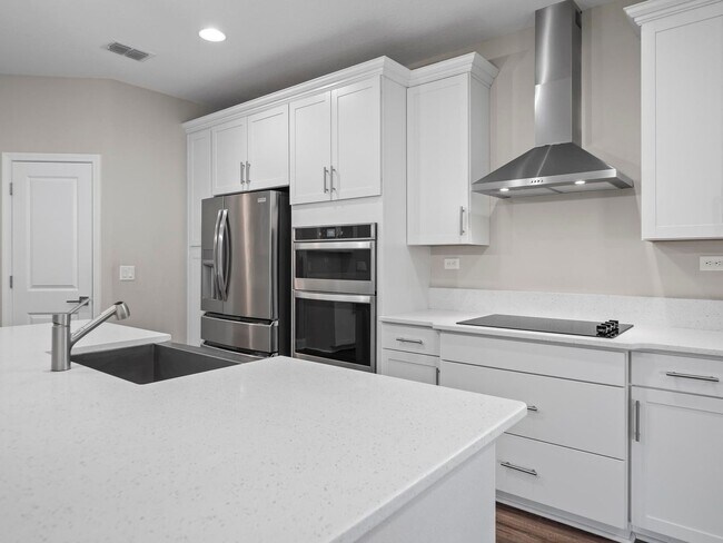 Building Photo - 4 bedroom, 3 bath home in Grand Landings G...