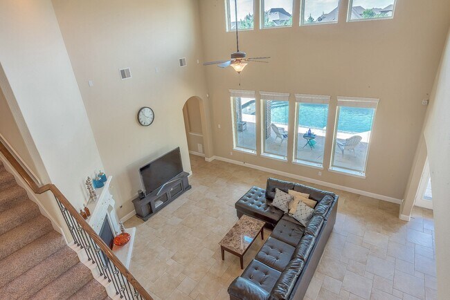 Building Photo - 28022 Bandera Glen Ln