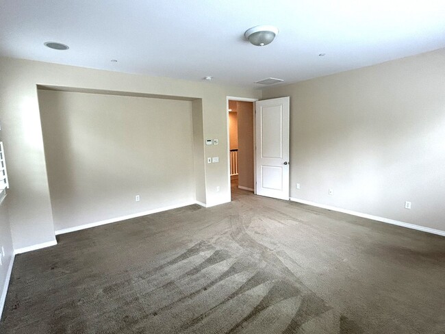 Building Photo - 3502 RAWLEY ST CORONA 92882 (5 BED / 3.5 B...