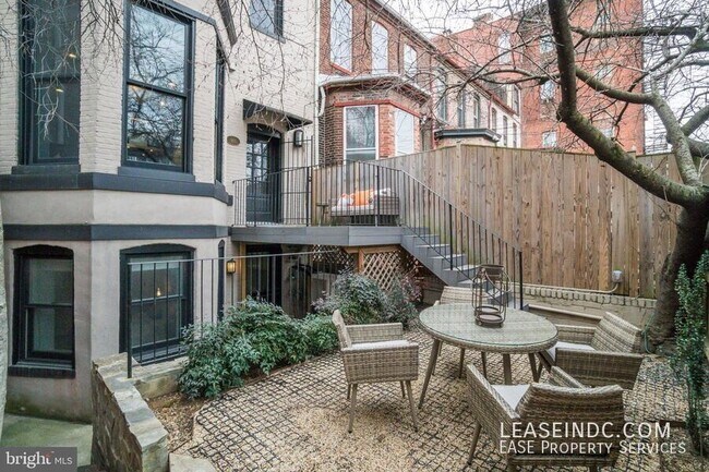 Building Photo - 905 M St NW