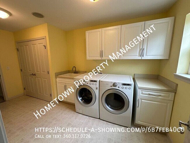 Building Photo - 5937 Ashbourne Ln SE