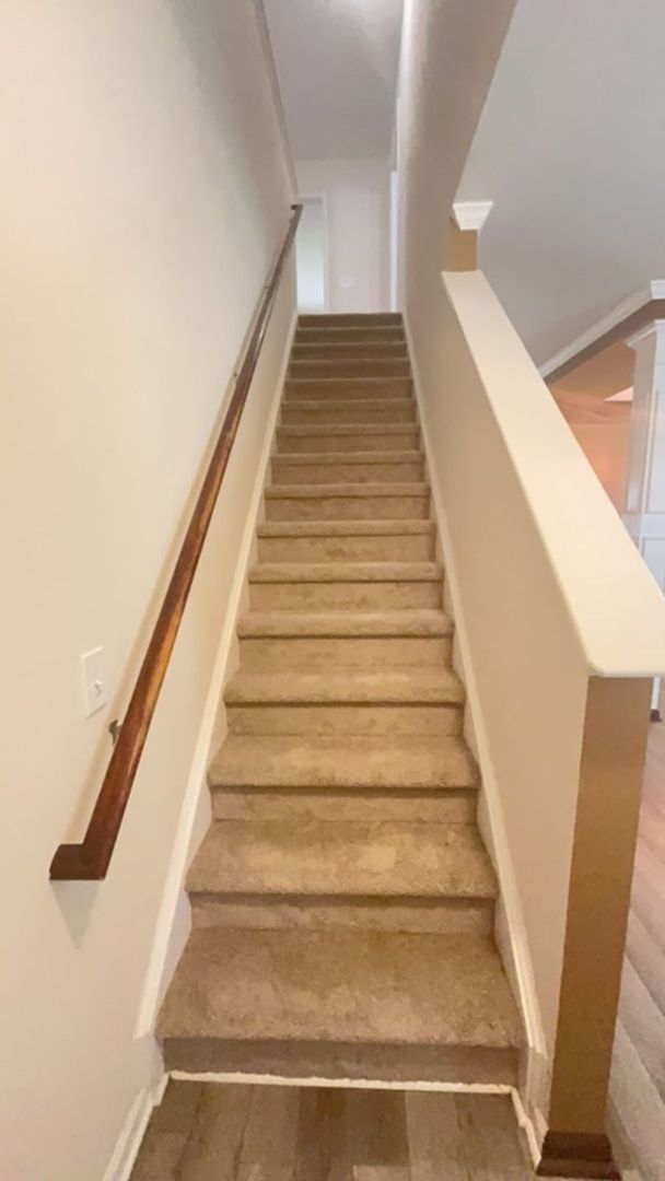 Building Photo - 4 Bedroom 2.5 Bath Home Located In Buckshi...