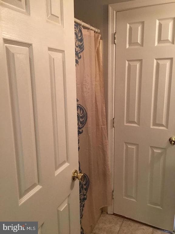 Building Photo - 17 Cambridge Ln