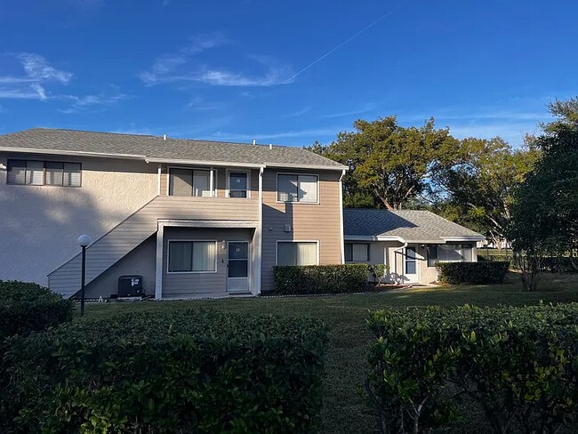 Building Photo - 2784 Curry Ford Rd