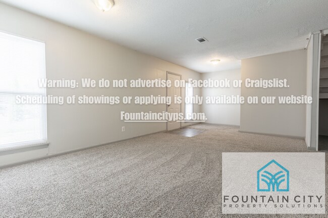 Building Photo - Spacious 4 Bed / 3 Bath Townhome in Liberty – Pet Friendly!