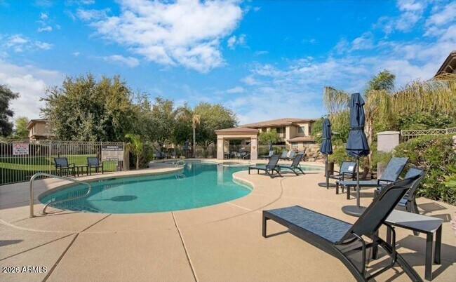 Building Photo - 3330 S Gilbert Rd