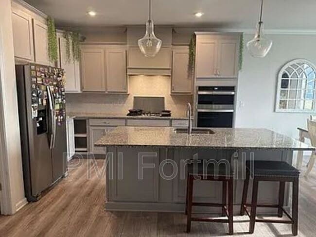 Building Photo - 1714 Woodend Dr