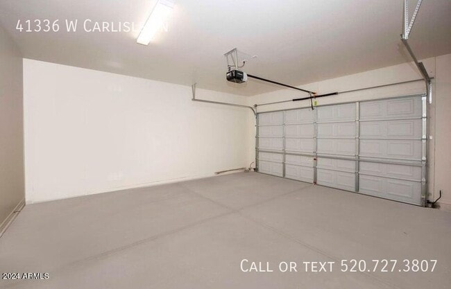 Building Photo - 41336 W Carlisle Ln