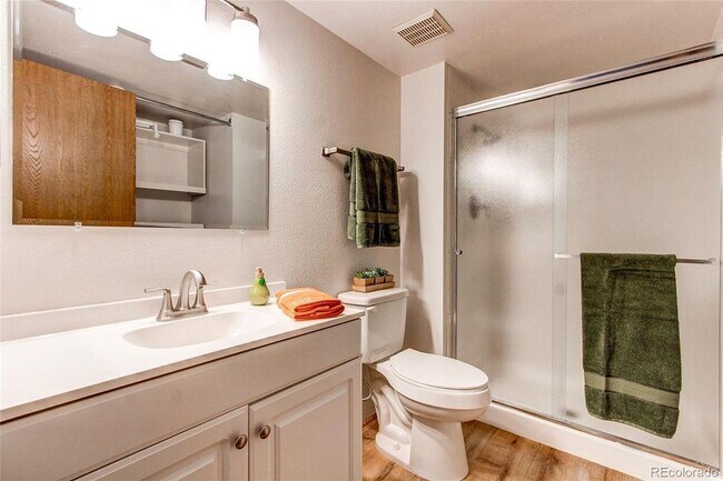 Building Photo - 1357 S Oswego Ct