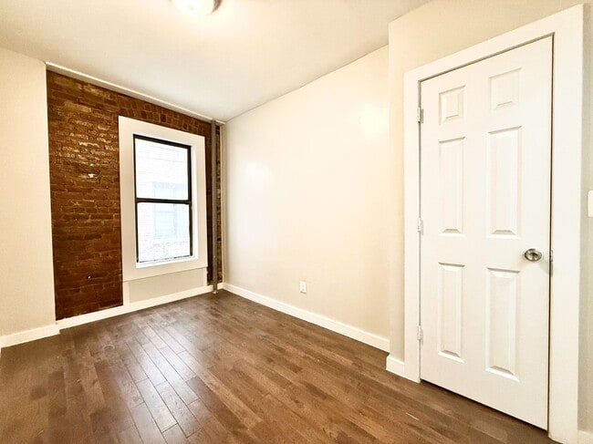 Floorplan - 14 Thayer Street