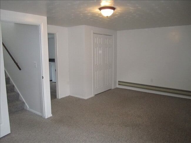 Building Photo - 3792 S 2000 E