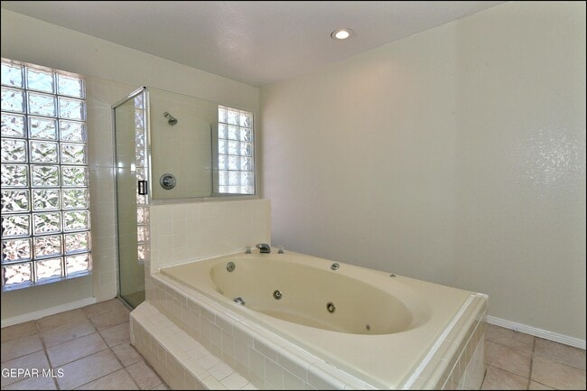 Building Photo - 11620 Laura Marie Dr