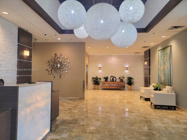 Building Photo - 9511 Collins Ave