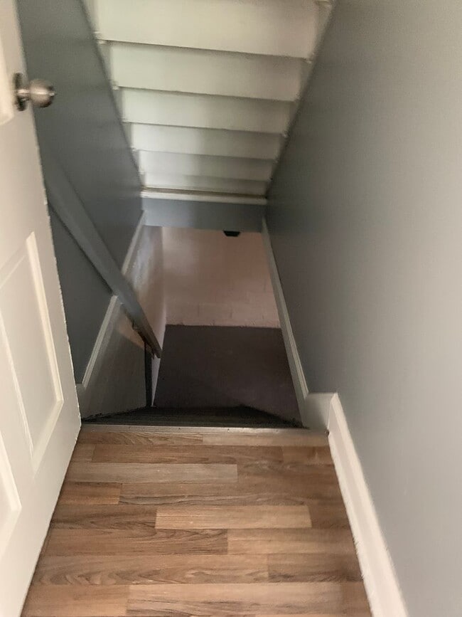 Building Photo - Coming Soon !3 Bedroom, Garage June 6th