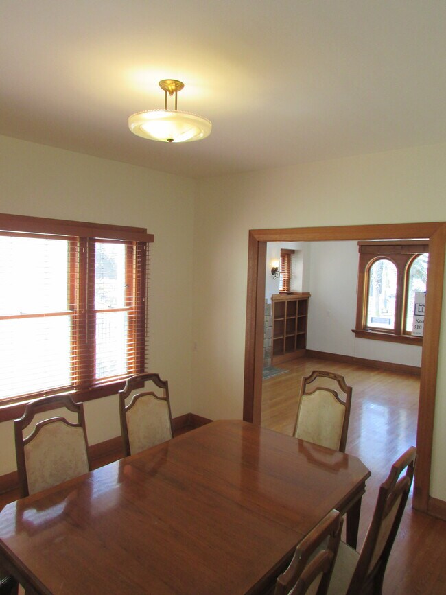 Dining Room - Windows - 2213 Ocean Ave