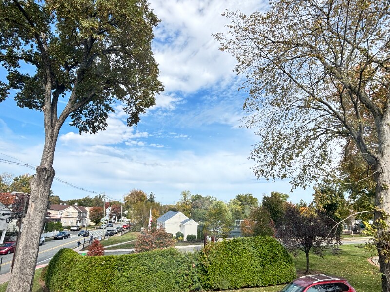 Building Photo - 10 N Passaic Ave