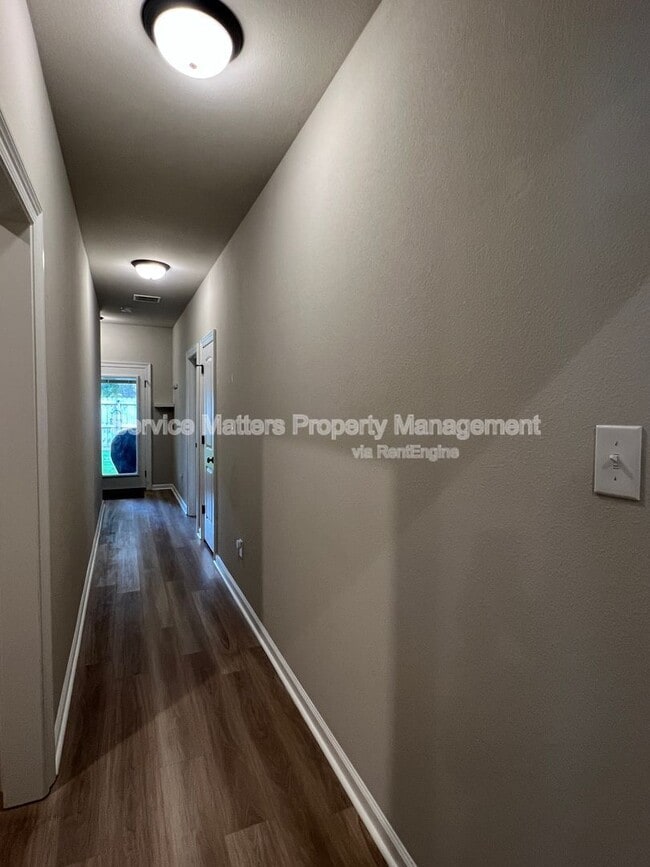 Building Photo - 4669 Sago Palm Cir