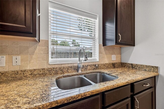 Building Photo - 3204 W Marlin Ave