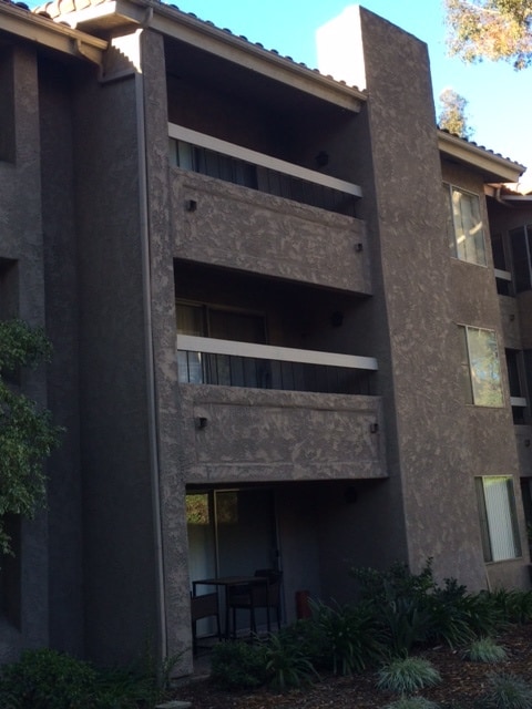 Building Photo - 10400 Caminito Cuervo