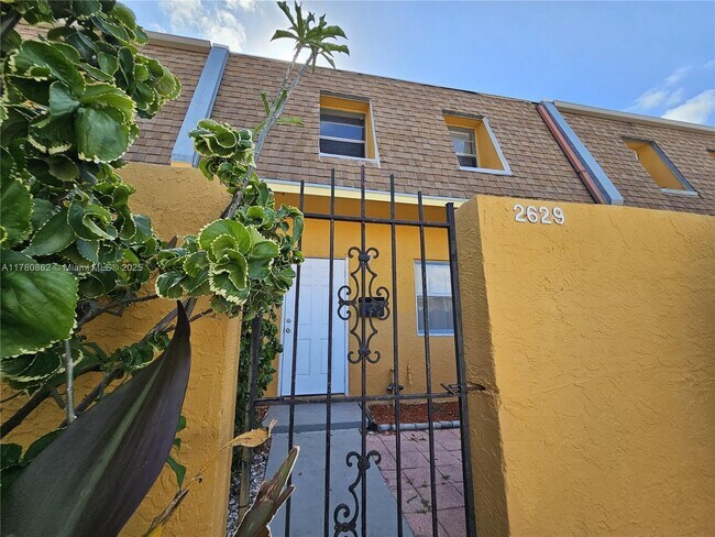 Building Photo - 2629 NW 60th Way