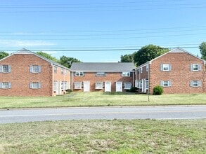 Building Photo - 1723-G E Cone Blvd