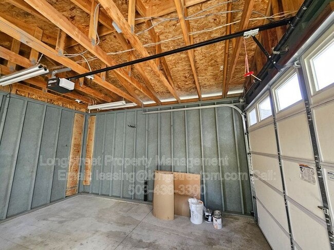 Building Photo - 1749 SE 46th Ave