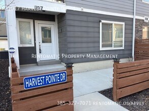 Building Photo - 11017 Harvest Pointe Dr