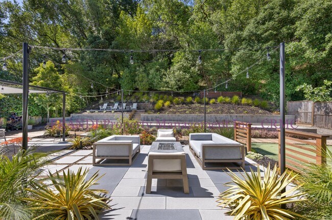 Building Photo - Modern Luxury Meets Timeless Charm in This...