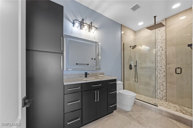 Building Photo - 5328 Mayfair Ct