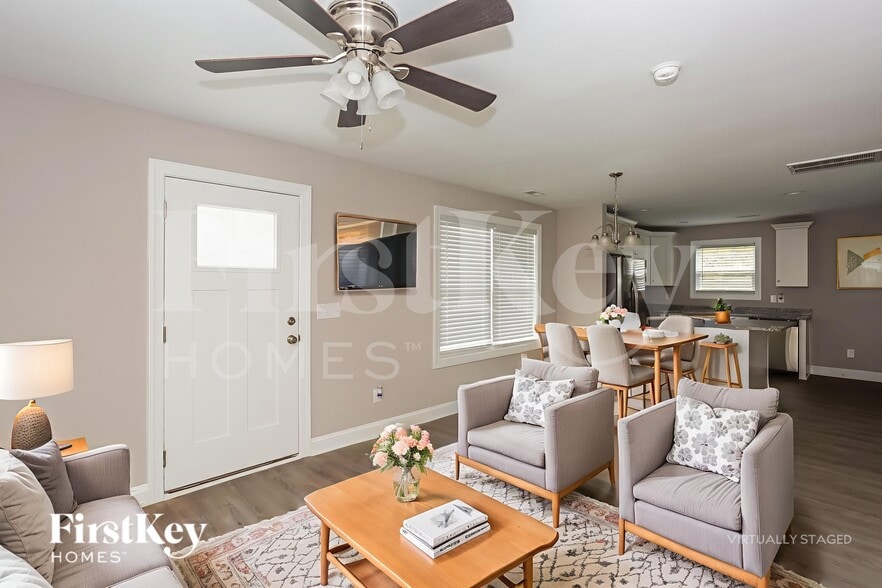 Building Photo - 20 Fenix Dr SW