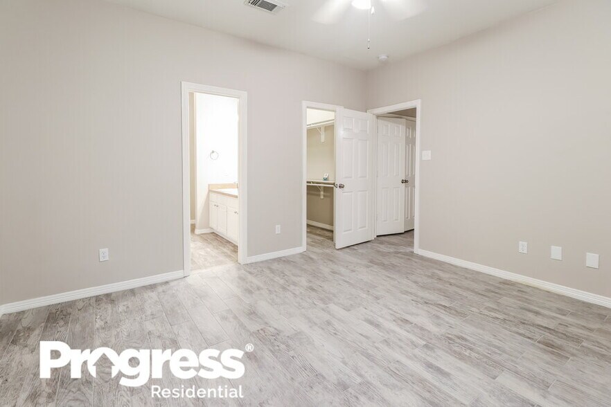 Building Photo - 21111 Molasses Meadow Ln