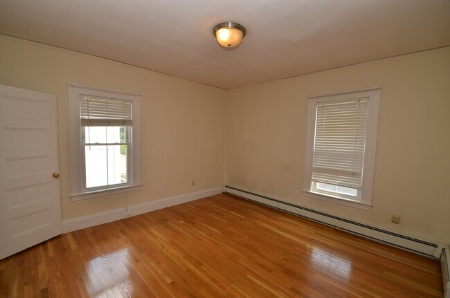 Building Photo - 51-2 North Ave