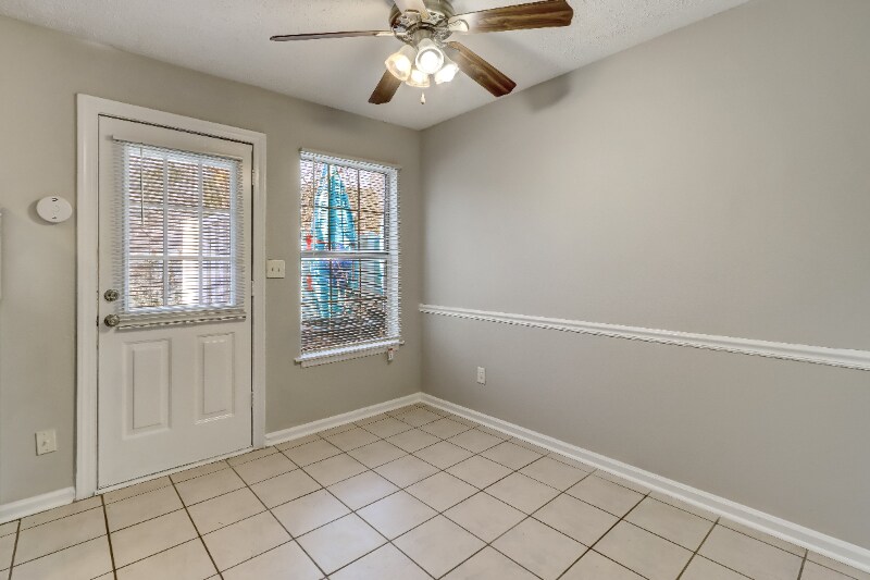 Building Photo - 4281 Grogan St