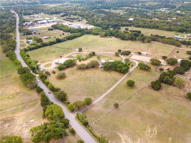 Building Photo - 15000 Fitzhugh Rd