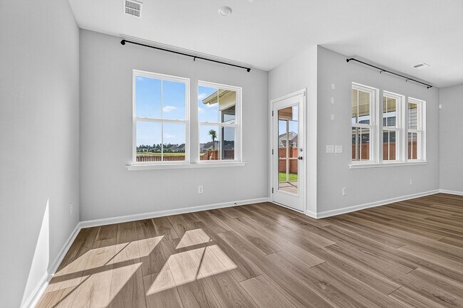 Building Photo - 204 Lake Minsi Dr