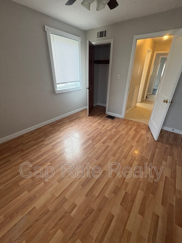 Building Photo - 1042 Loretta Ave