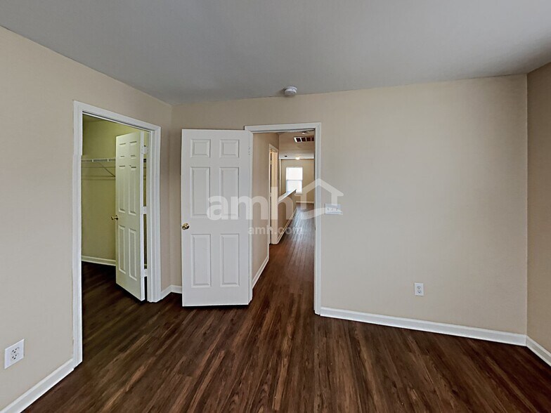 Building Photo - 86 Branch Valley Way