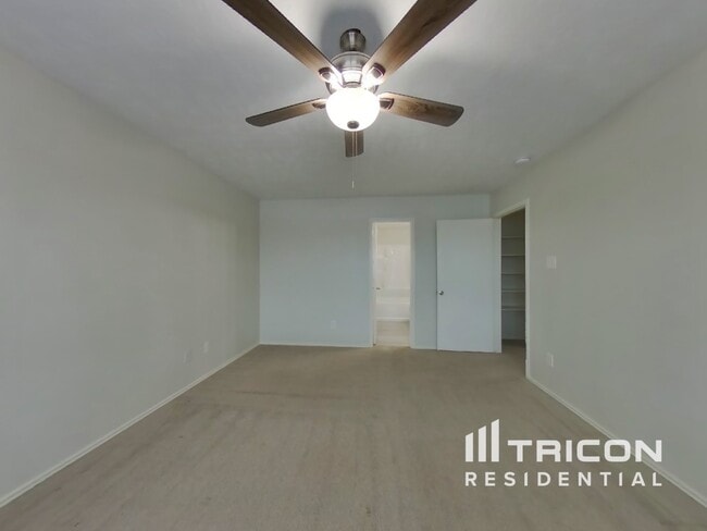 Building Photo - 21607 Fossil Trails Dr