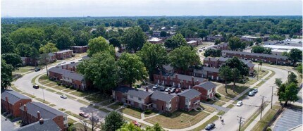Building Photo - 23854 Schoolcraft Rd