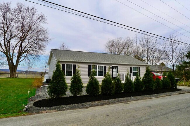 Building Photo - 37 Van Dyke