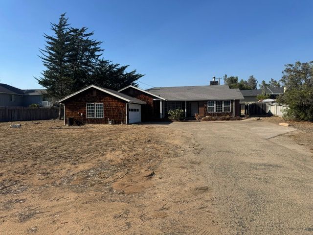 Building Photo - 1260 Nipomo Ave