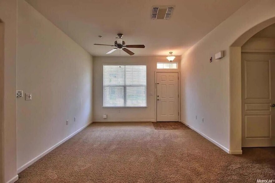 Building Photo - 9621 Coney Island Cir