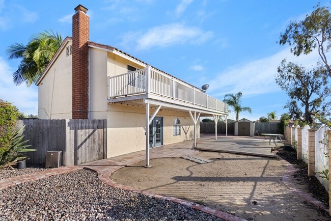 Building Photo - 533 Hibiscus Ct
